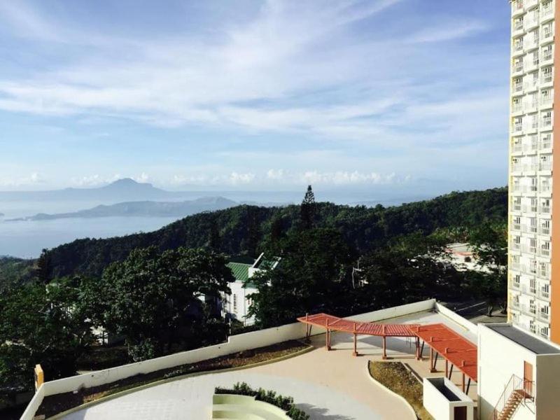 Cityland Tagaytay Taal Lake View City View Free Pool Parking Studios With Balcony Are City View Tagaytay City Εξωτερικό φωτογραφία