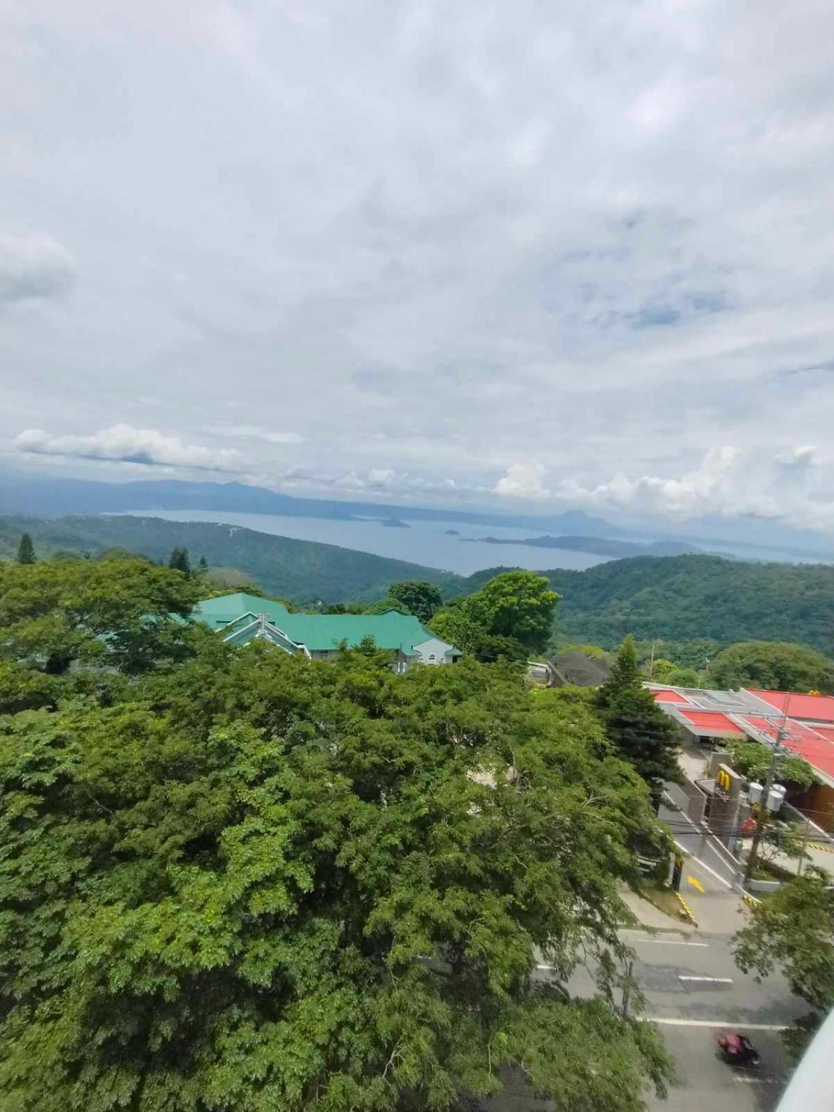 Cityland Tagaytay Taal Lake View City View Free Pool Parking Studios With Balcony Are City View Tagaytay City Εξωτερικό φωτογραφία